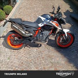 KTM 890 Duke R
