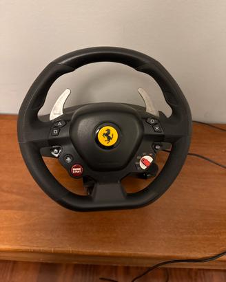 Volante e pedali per play 4