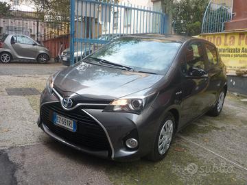 Toyota Yaris 1.5 Hybrid 5 porte Active