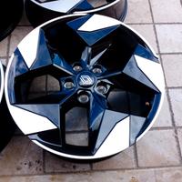 CERCHI 18 ORIGINALI RENAULT COD:305