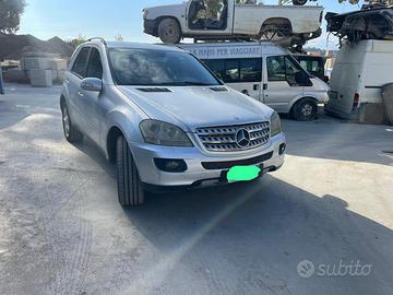 RICAMBI USATI AUTO MERCEDES ML W164 3Â° Serie AUTO