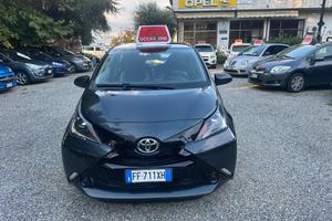 Toyota Aygo 1.0 VVT-i 69 CV 5 porte x-cite