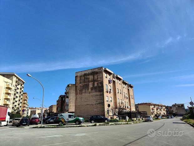 Appartamento, Montegrappa - Santa Rosalia, Palermo