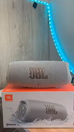 JBL Charge 5