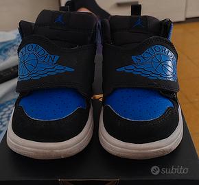 Nike sky Jordan num 22