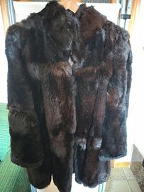 Pelliccia polo pellicceria in capretto 