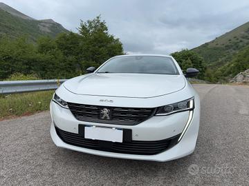 Peugeot 508 BlueHDi 130 EAT8 Allure Pack