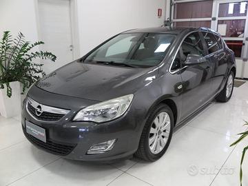 OPEL Astra 1.7 CDTI 110CV 5 porte Cosmo