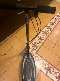 Monopattino Elettrico Bambini Razor Power Core 90