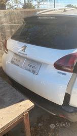 portellone Peugeot 2008 anno 2016
