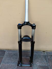 Forcella mtb Suntour da 29 