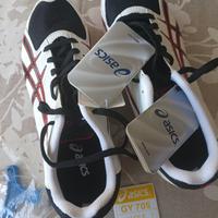 Scarpe chiodate Asics