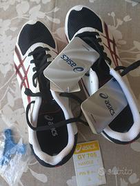 Scarpe chiodate Asics