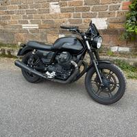 Moto guzzi v7 lll stone cafe