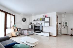 Appartamento San Vito al Tagliamento [530VRG]