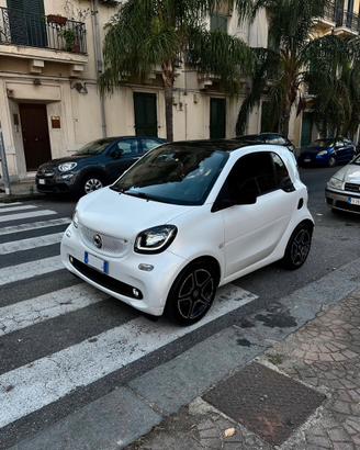 Smart Fortwo 1.0 71cv