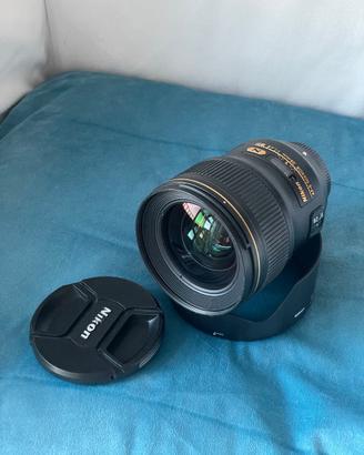 AF-S Nikon 28mm 1.4E