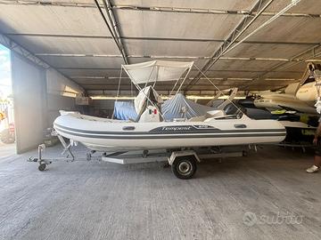 Capelli Tempest 570 Top Line