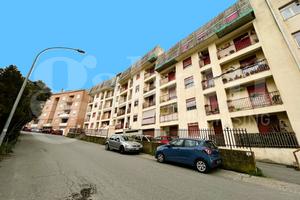 Annunziata, quadrivani con box e deposito