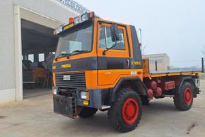 Autocarro Fresia F120C 4x4