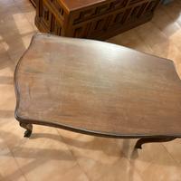 Tavolino da caffe’ antico con vetro