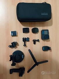 GO PRO HERO 10 BLACK + ACCESSORI