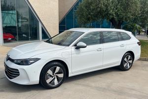 Volkswagen Passat 1.5 TSI eHybrid 204 CV DSG Busin