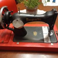 macchina da cucire d'epoca 