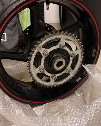 Cerchio posteriore yamaha r1