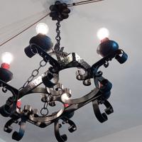 lampadario in ferro battuto