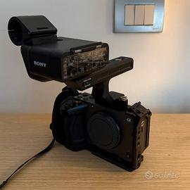 Sony fx30 + xlr top handle + cage smallrig+scheda