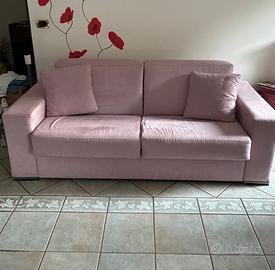 Divanoletto matrimoniale e pouf