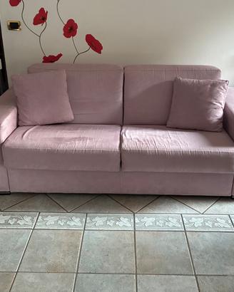 Divanoletto matrimoniale e pouf