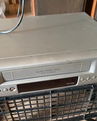 Videoregistratore VHS Goodmans GVR‑2201 da testare
