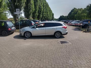 Ford Focus Titanium 1.6