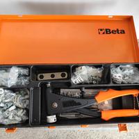 Rivettatrice beta 1742