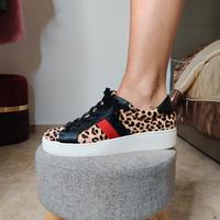 scarpe con lacci 