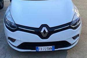 RENAULT CLIO 1.5 dci