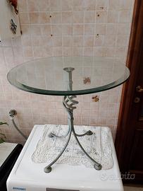Tavolino in ferro battuto