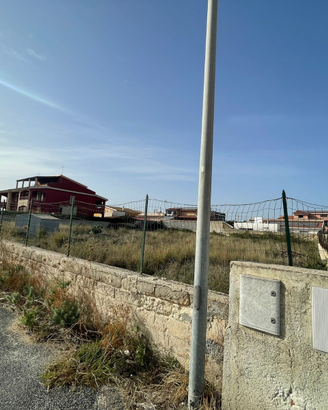 PIZZUTA: TERRENO EDIFICABILE in via Adria, 10