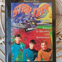 Star Trek - foto di gruppo con astronave 