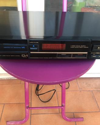 HITACHI cd ampli
