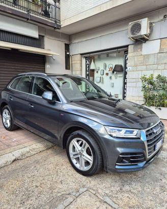 Audi Q5 S line plus 40 tdi