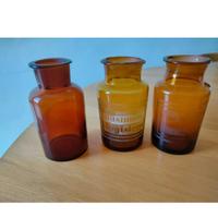 Antico VASO FARMACIA set 3 pezzi in vetro ambrato