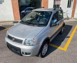 FIAT Panda II 1.3 MJT 16V 4x4 Climbing NEOPATENT