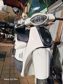 Aprilia Scarabeo 50 4 tempi - 2018