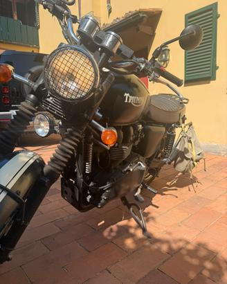 Triumph Scrambler 900 Special matt black 26300km