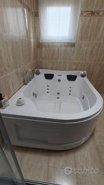 Vasca idromassaggio