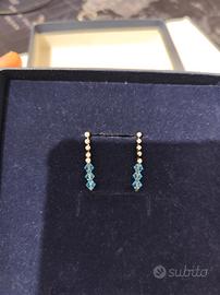3 paia di orecchini 