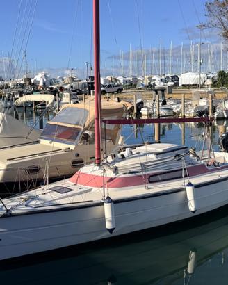 FARR 740 barca a vela